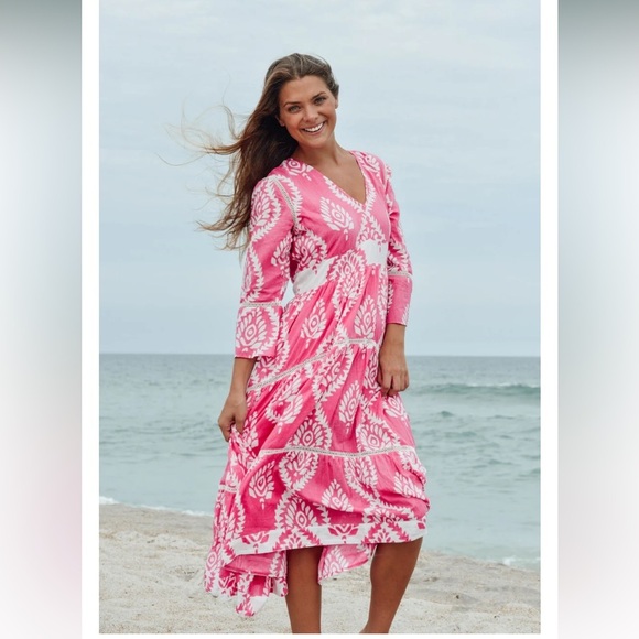 La Plage Pink White Loopy Floral Water Mill Maxi Dress - Picture 2 of 16